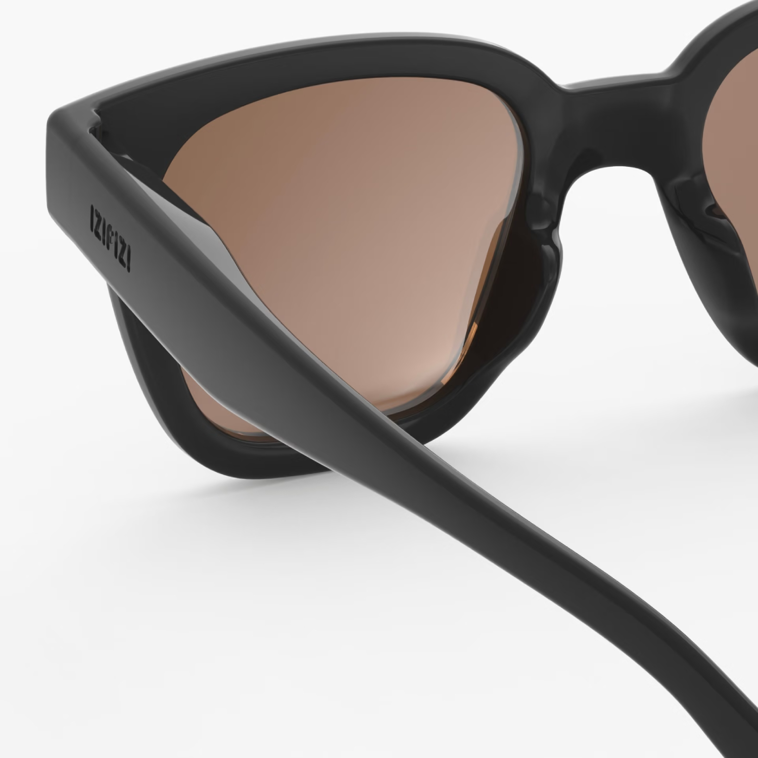 izipizi sunglasses road junioe black 7-11 years old
